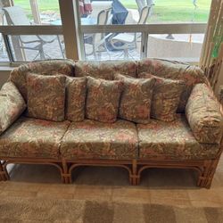 Floral Wicker Living Room Set