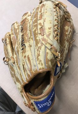 spalding high perfomance lether glove