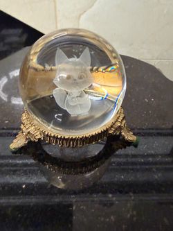 Laser engraved cat paperweight 3”