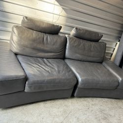 Leather Sofa Couch (Free Delivery)🚚 