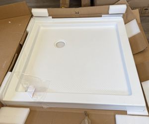 BRAND NEW!!! Dreamline 36x36 Double Threshold Corner Drain