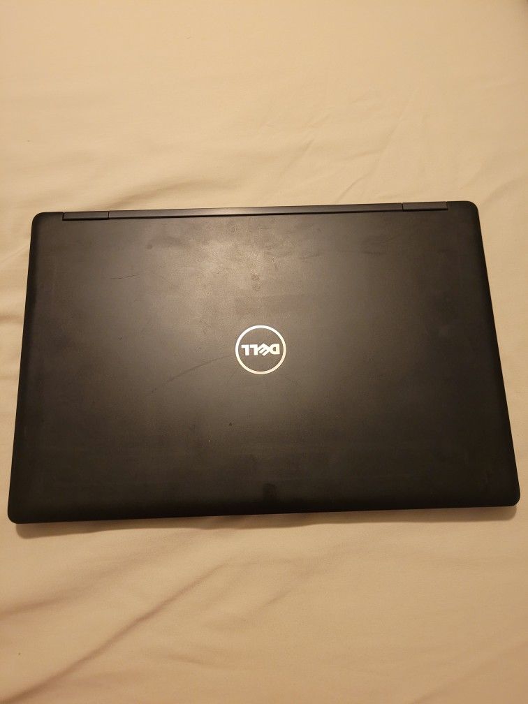 Laptop Dell Touchscreem 15.6 Intel Core I7 7th Gen  8gb 512gb Nvme  Dedicated GRAPHYS  Nvidia 