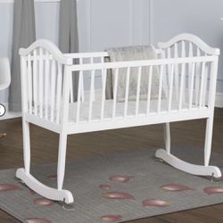 Baby Cradle/bassinet 