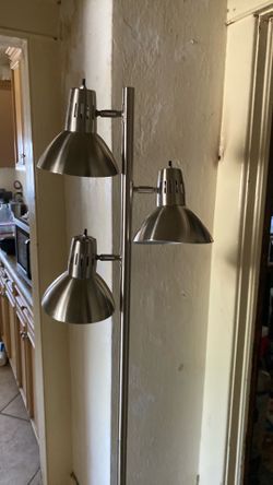 Stainless steel 3 light lamp 67 inches