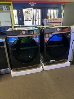 Samsung black washer and dryer front load set