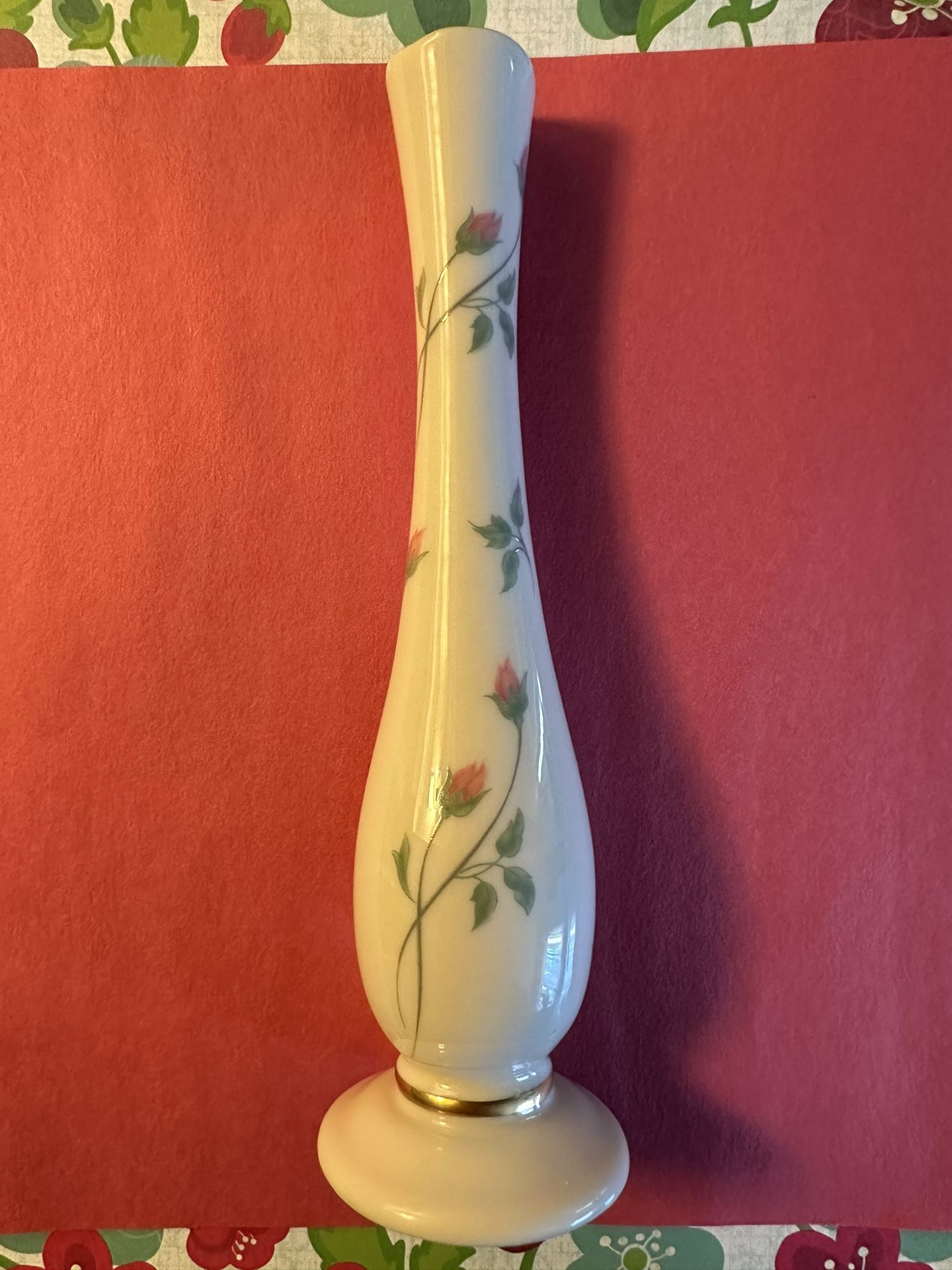 Lenox Rose Manor Floral Bud Vase 7.38” Gold Trim