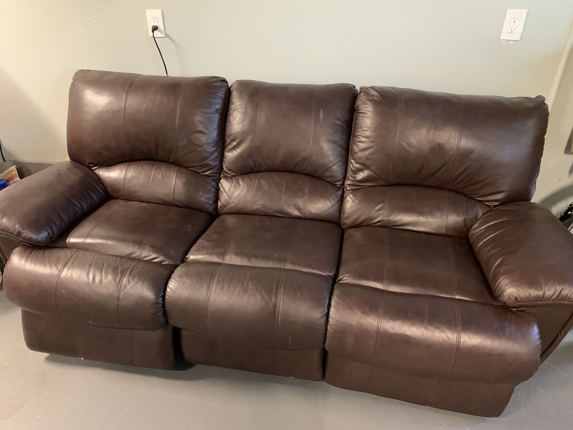 Leather Power recliner couch - Castro brand-price drop