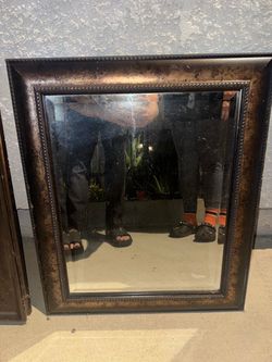 Antique gold decorative wall mirror