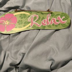Relax Flip Flop sign