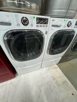 Very nice LG washer and dryer set✅ Delivery and installation available✅ Warranty included ✅