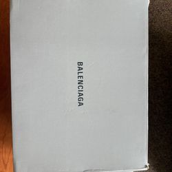 Balenciga Runner, Grey/white/silver, Size 11 US MEN