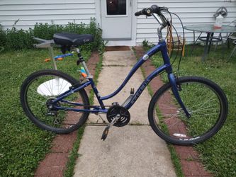 Trek hybrid bike 14 inch frame bike