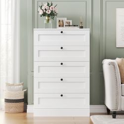 5 Drawer White Bedroom Dresser