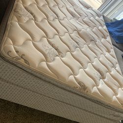Queen Mattress, box and frame! Pillow top