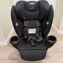 Evenflo 360 car seat