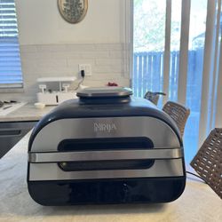 Ninja FG551 Foodi Smart XL – Grill, Air Fryer, Roast, Bake & More