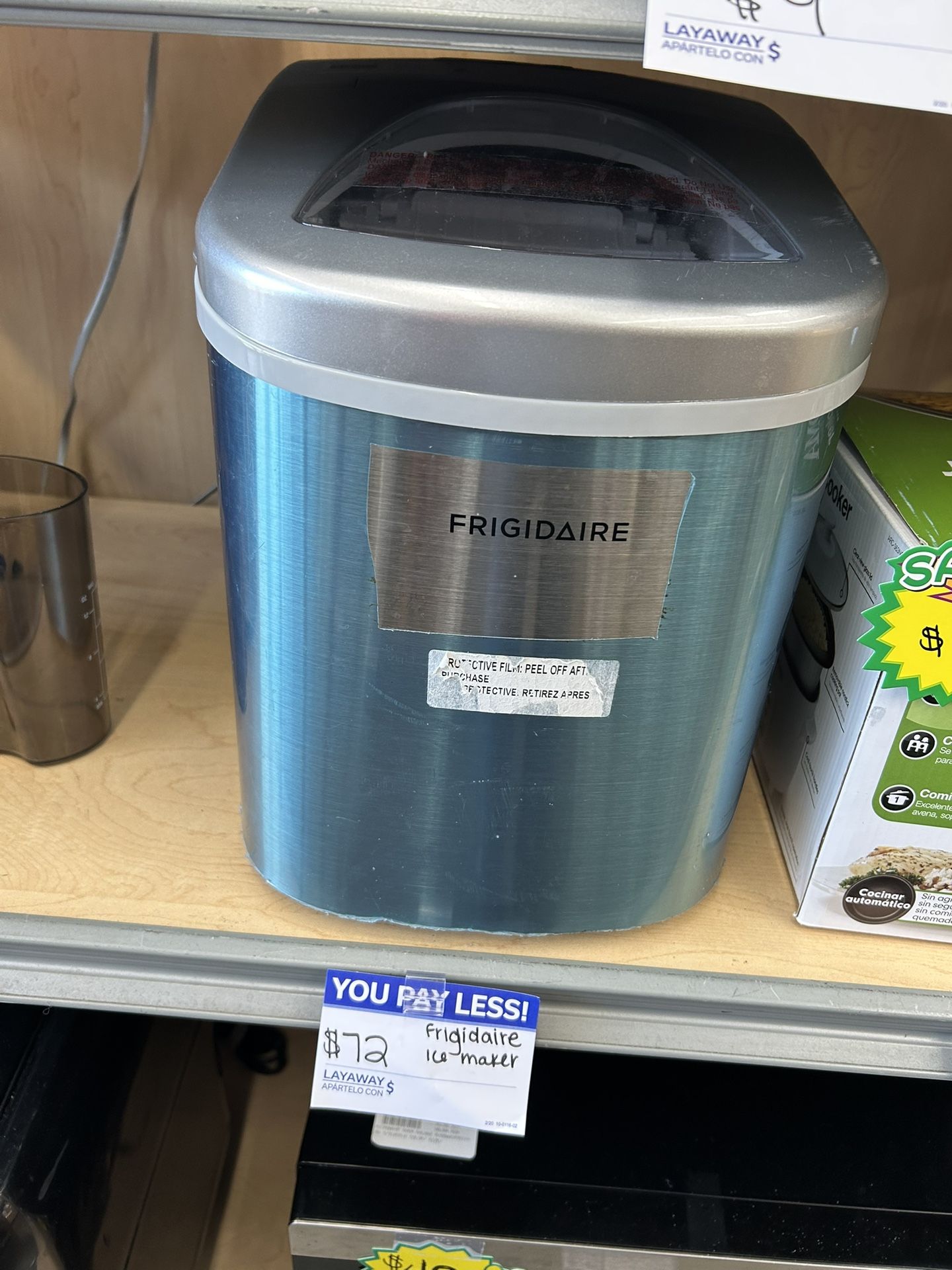 Frigidaire Ice Maker