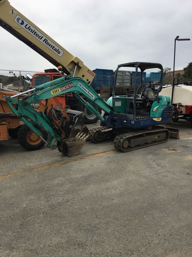 2012 IHI 35N3 mini excavator. 24 inch bucket with thumb for Sale in