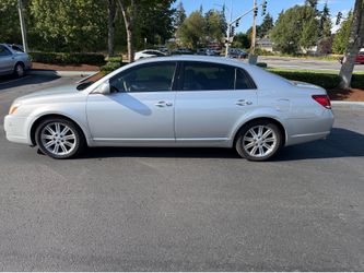 2005 Toyota Avalon