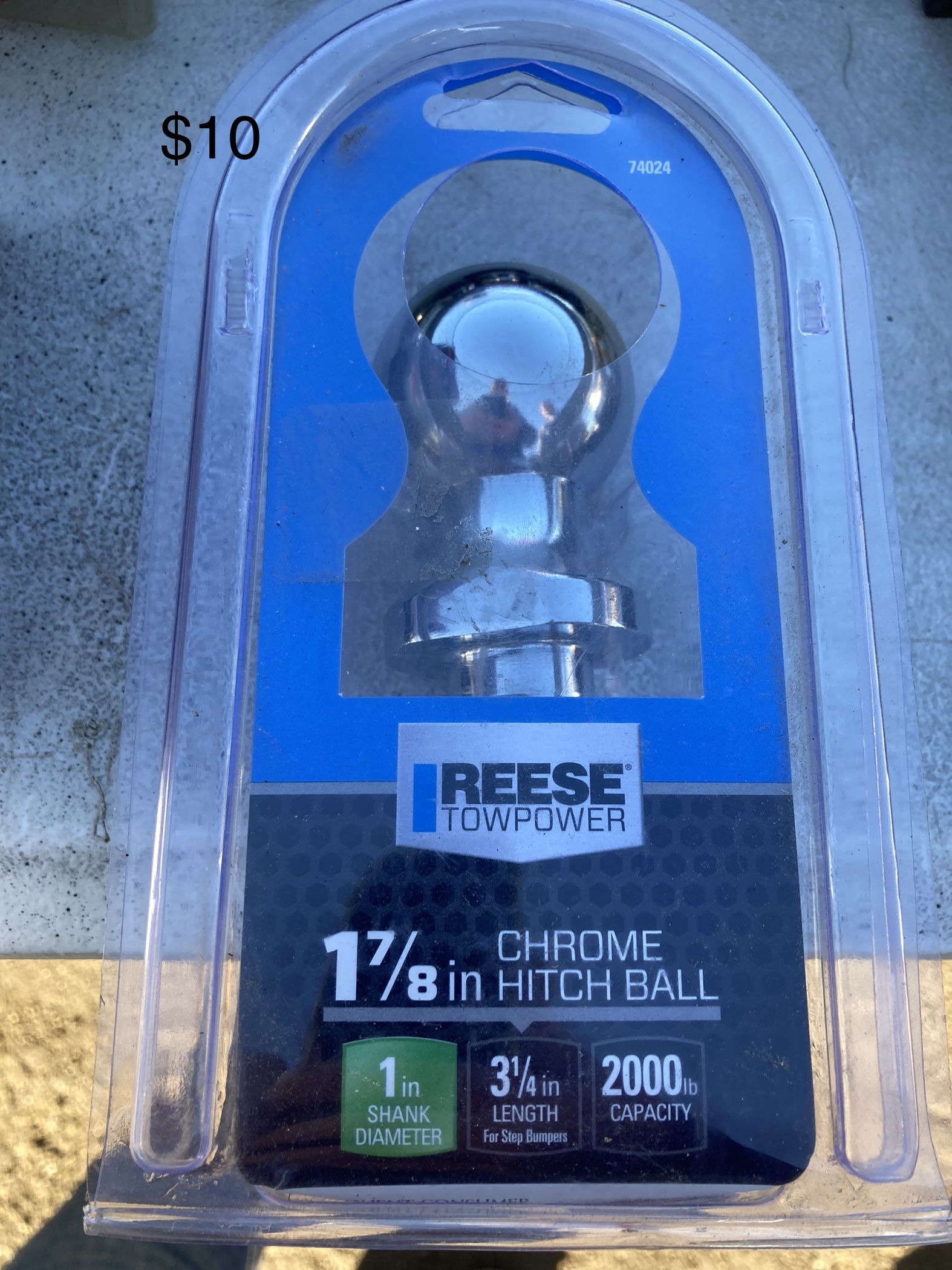 Assorted Hitch Balls & 3 in One Truck Ties