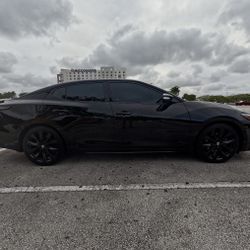 2019 Nissan Maxima SR