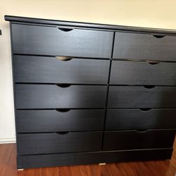 10 Drawer Dresser 