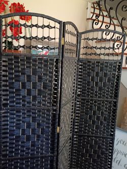Room divider