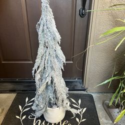 Christmas Tree In Ceramic Pot 