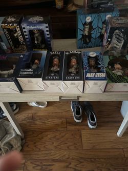 Pitcher bobblehead dodgers lot