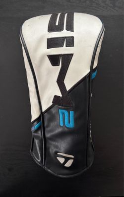 TaylorMade SIM2 Club Head Cover