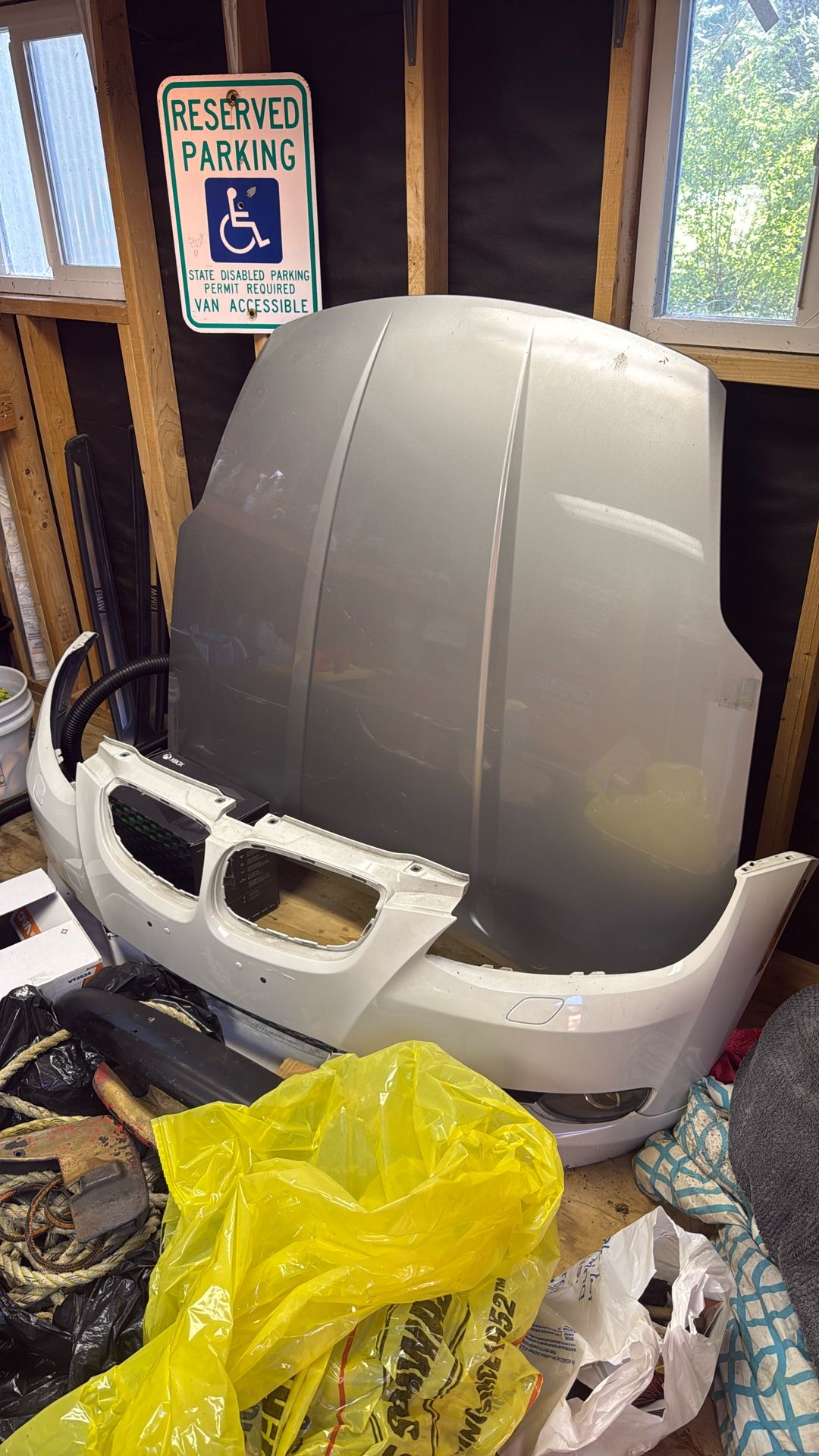 Nissan 350z hood