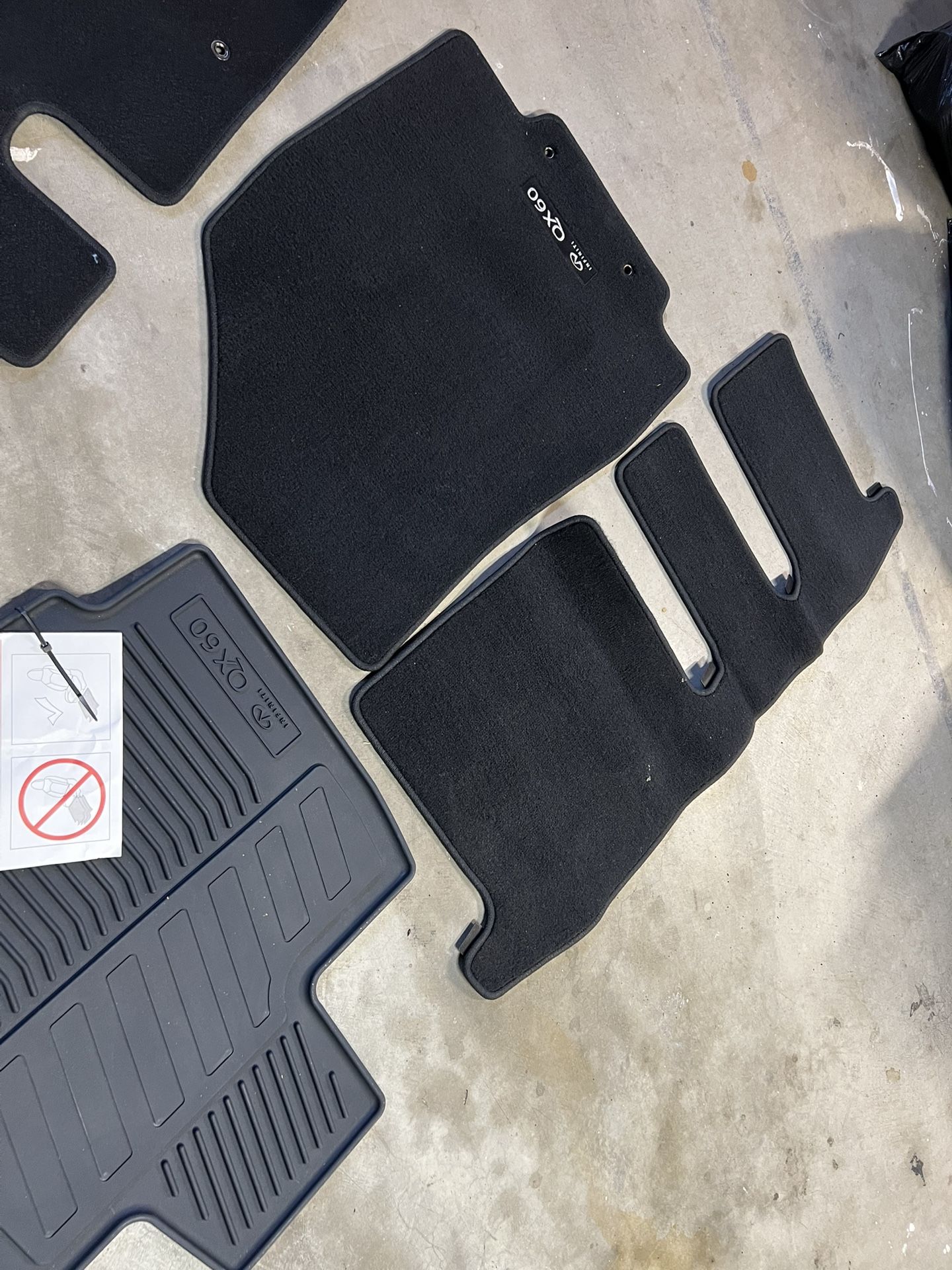 Nasaan Car Mats