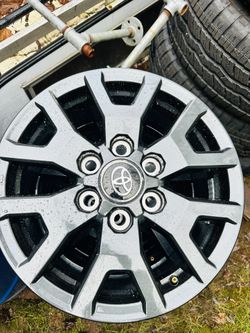 17 Tacoma Black Wheels 