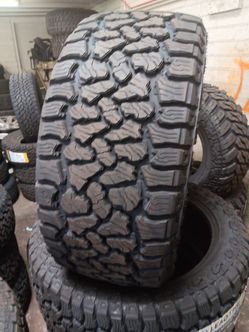 New Set of tires 33 12.50 22 LION SPORT