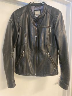 Women's size M Harley-Davidson genuine cowhide leather, rhinestone Jacket Black Color