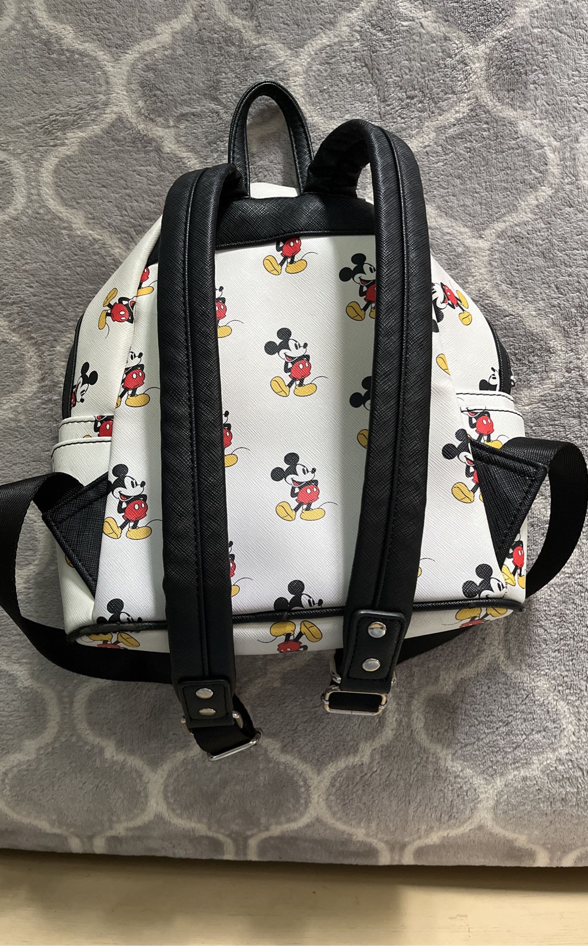 Teal / Mint 151 Pokemon Loungefly Mini Backpack & Wallet Set for Sale in  Tustin, CA - OfferUp