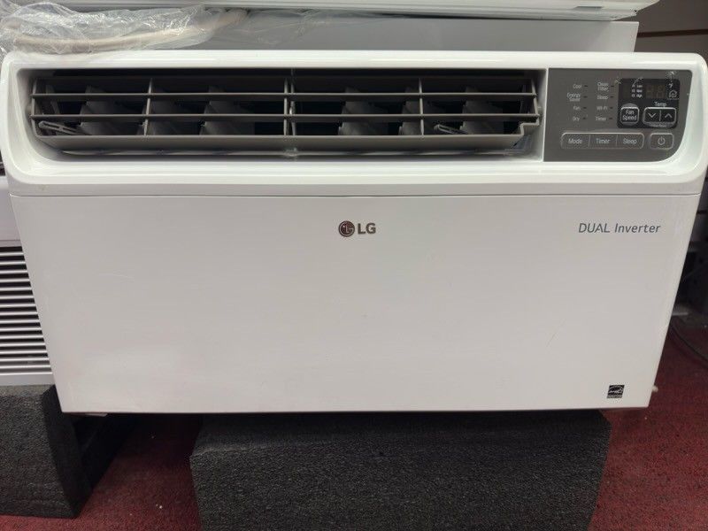 14000btu Windows Ac Dual Inventer By LG. OVER 1000 SQUARE FOOTAGE COVERAGE. BRAND NEW