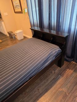 Twin solid wood frame with mattress