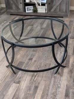 Circle coffee table