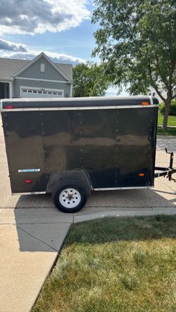 Enclosed 5x8 trailer