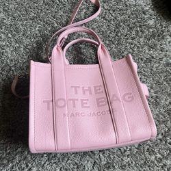 MARC JACOBS TOTE BAG MEDIUM SIZE