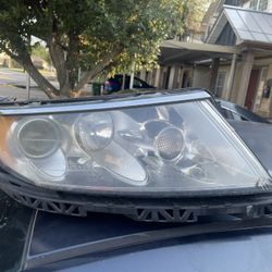 2010 Mkz Right Headlight 