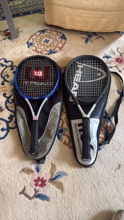 Tennis racket lot