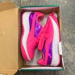 Children Shoes 