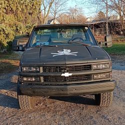 1999 Chevrolet 2500 Regular Cab & Chassis