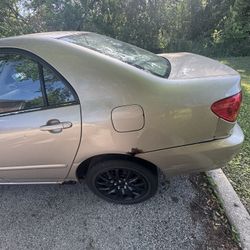 2005 Toyota Corolla