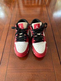 Nike Fastflex baseball cleats (kids size 1)