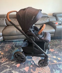 Nuna MIXX Stroller- Black/Caviar