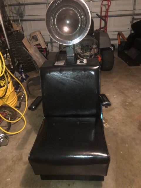 Hair Salon Chair And Sink And Chair Dryer