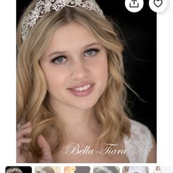 Wedding headband From BellaTiara (Etsy)